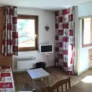 appartement-6-personnes.hotels-rhonealpes.com/